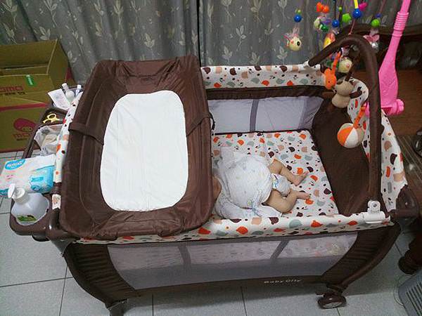 baby city bed 2.jpg