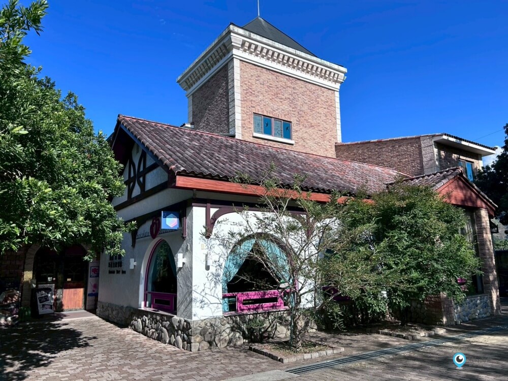 苗栗【巧克力雲莊】歐風莊園吃下午茶 巧克力DIY 親子探險時光 糖果屋滿滿少女心拍不停 - 第5張圖 苗栗【巧克力雲莊】歐風莊園吃下午茶 巧克力DIY 親子探險時光 糖果屋滿滿少女心拍不停