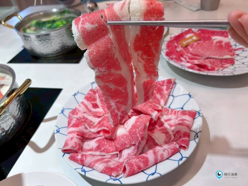 彰化【養鍋】蔬菜自助吧吃到飽火鍋 現切肉片新鮮美味 飲料選擇多 用餐環境氣氛好