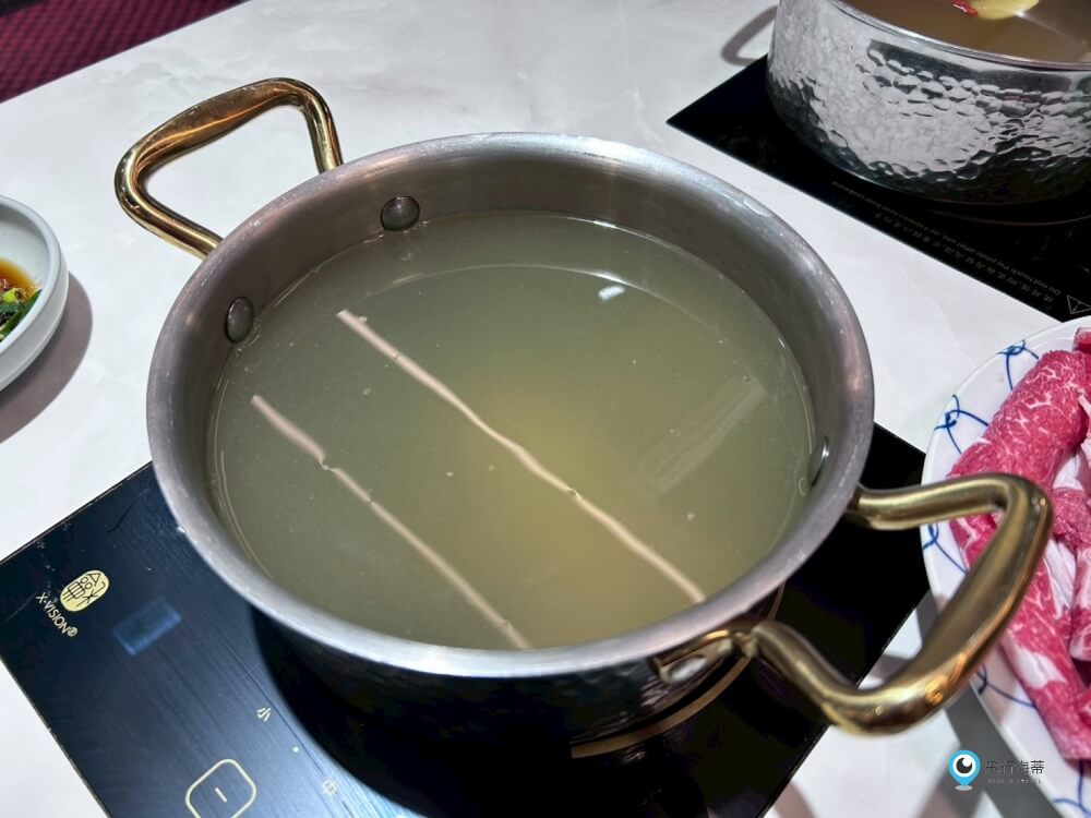 彰化【養鍋】蔬菜自助吧吃到飽火鍋 現切肉片新鮮美味 飲料選擇多 用餐環境氣氛好