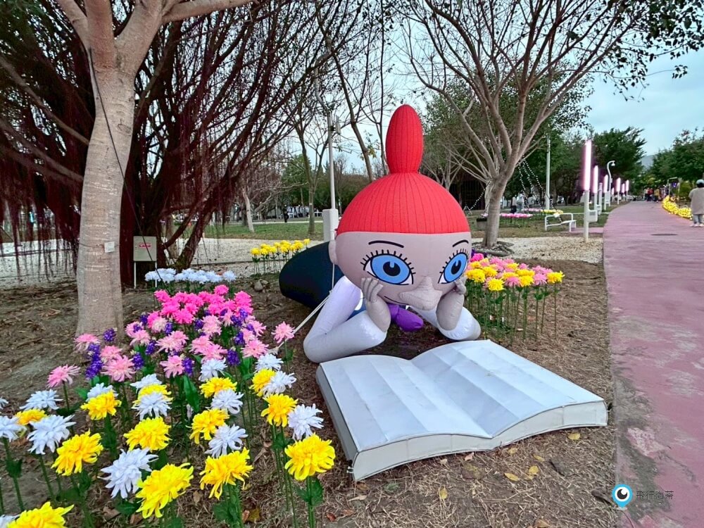 台中中央公園【飛行美樂地】特大飛碟造型溜滑梯攀爬網 滑索好刺激 小小朋友也能玩