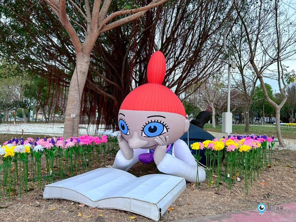 台中中央公園【飛行美樂地】特大飛碟造型溜滑梯攀爬網 滑索好刺激 小小朋友也能玩