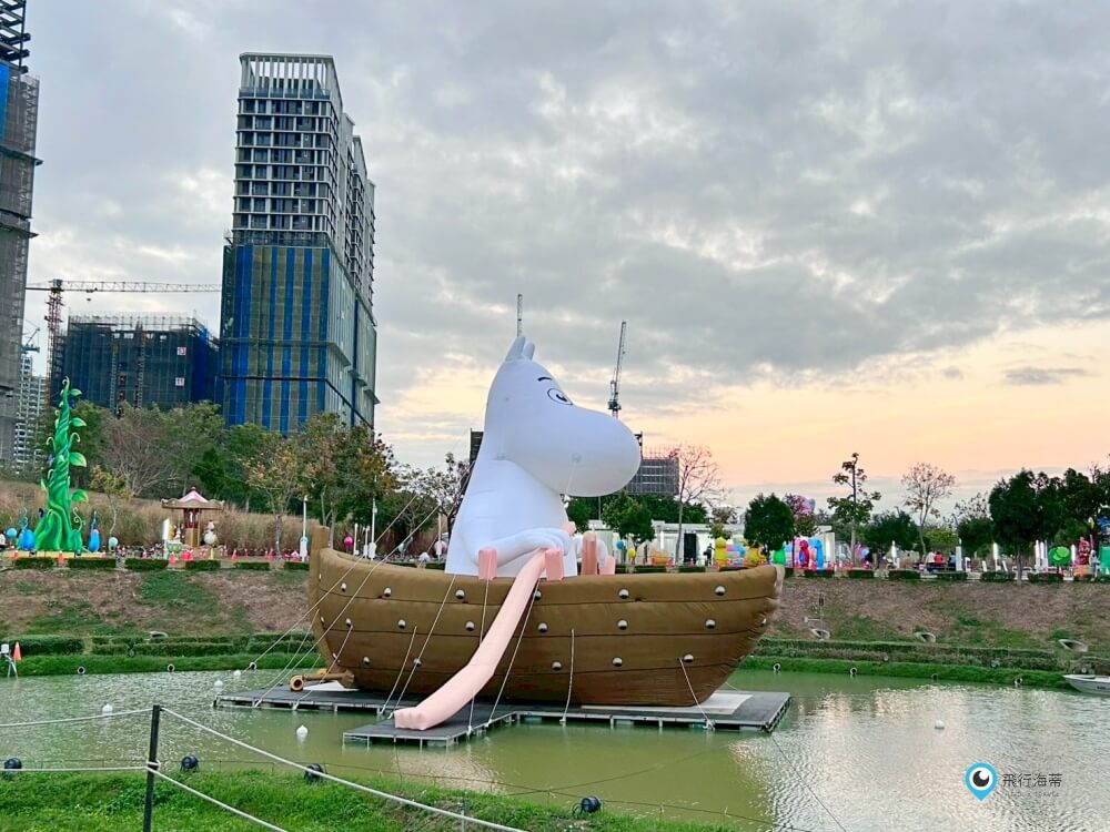 台中中央公園【飛行美樂地】特大飛碟造型溜滑梯攀爬網 滑索好刺激 小小朋友也能玩