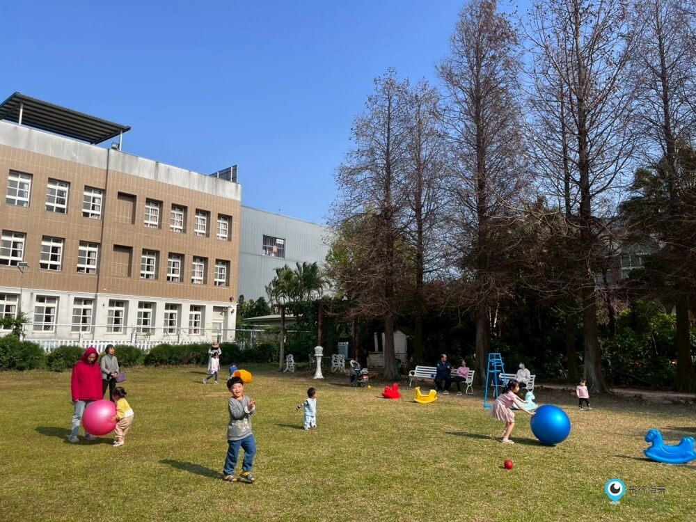 彰化【探索迷宮 親子童樂餐廳】歐式迷宮 落羽松林環境優美 室內室外都好玩 遊戲區玩到不想回家 - 第30張圖 探索迷宮