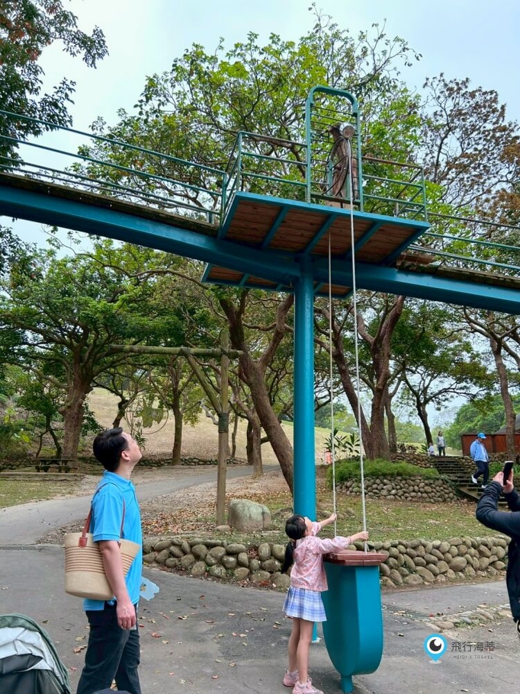苗栗【飛牛牧場】台版紐西蘭 體驗擠牛奶 餵小羊喝奶 超大片草原超美拍療癒 - 第30張圖 苗栗【飛牛牧場】台版紐西蘭 體驗擠牛奶 餵小羊喝奶 超大片草原超美拍療癒