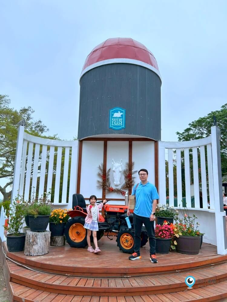 苗栗【飛牛牧場】台版紐西蘭 體驗擠牛奶 餵小羊喝奶 超大片草原超美拍療癒 - 第4張圖 苗栗【飛牛牧場】台版紐西蘭 體驗擠牛奶 餵小羊喝奶 超大片草原超美拍療癒